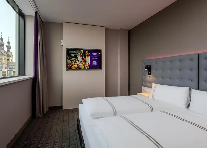 Super 8 By Wyndham Koblenz